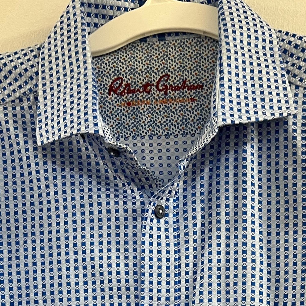 Robert Graham shirt w2.